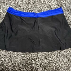 Free Country Black swim Skirt bottoms with Blue Waistband size large